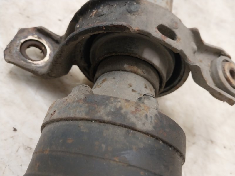 Вал карданный