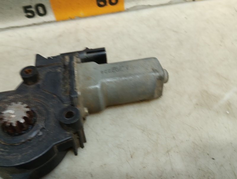 Моторчик стеклоподъемника