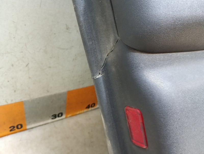 Обшивка двери