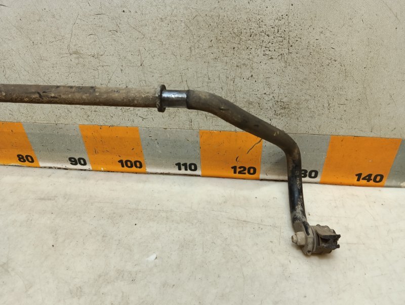 Стабилизатор передний