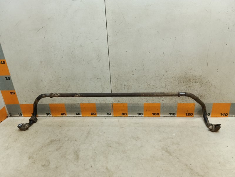 Стабилизатор передний