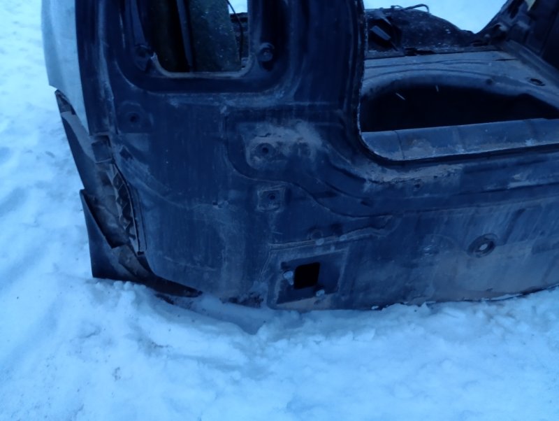 Крыло заднее левое