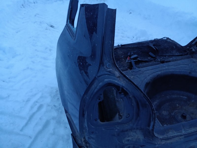 Крыло заднее левое