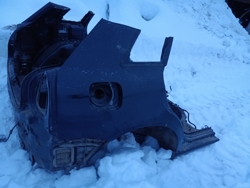 Крыло заднее правое