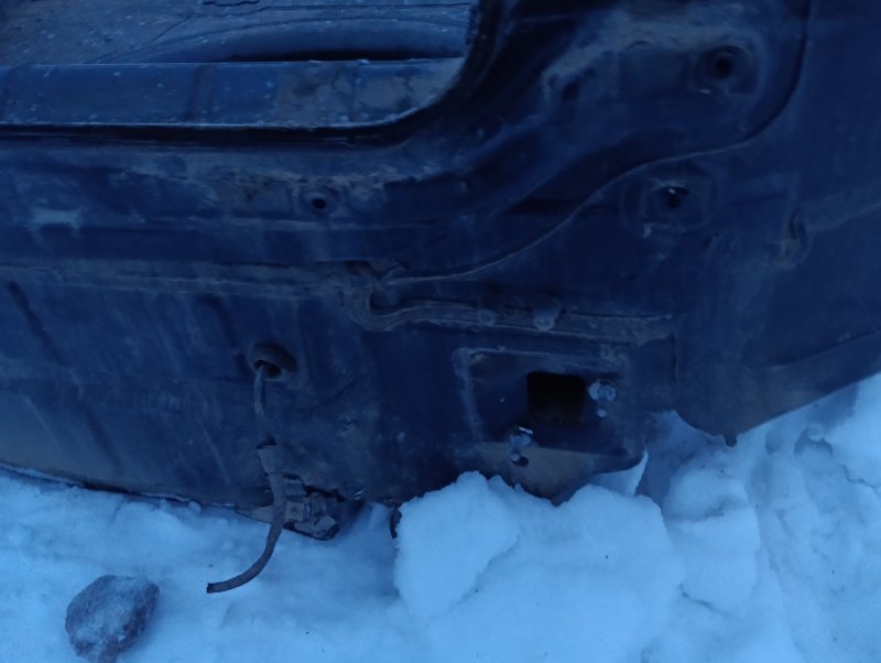 Крыло заднее правое