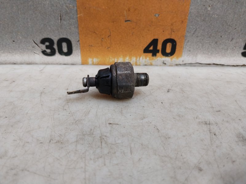 Датчик давления масла