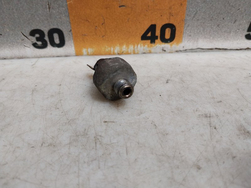 Датчик давления масла