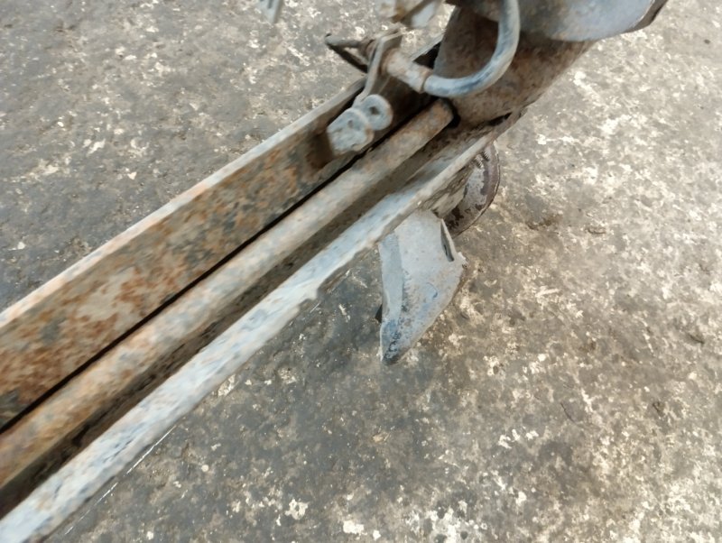 Балка задняя