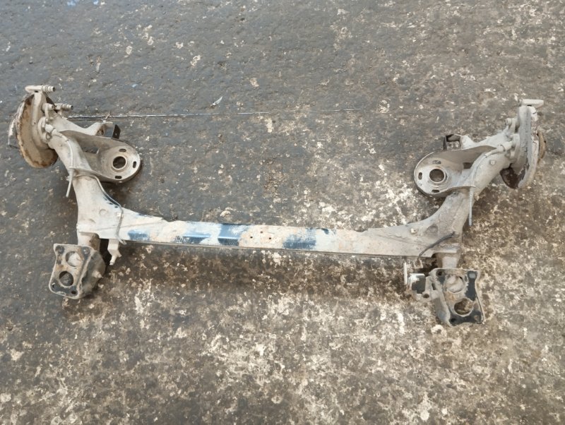 Балка задняя