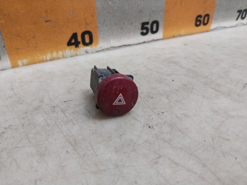 Кнопка аварийной остановки