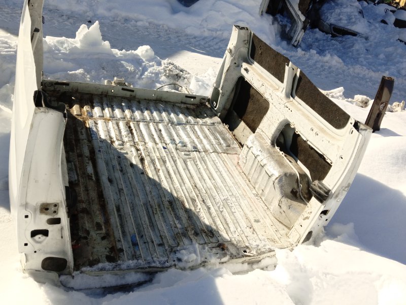 Кузовной элемент