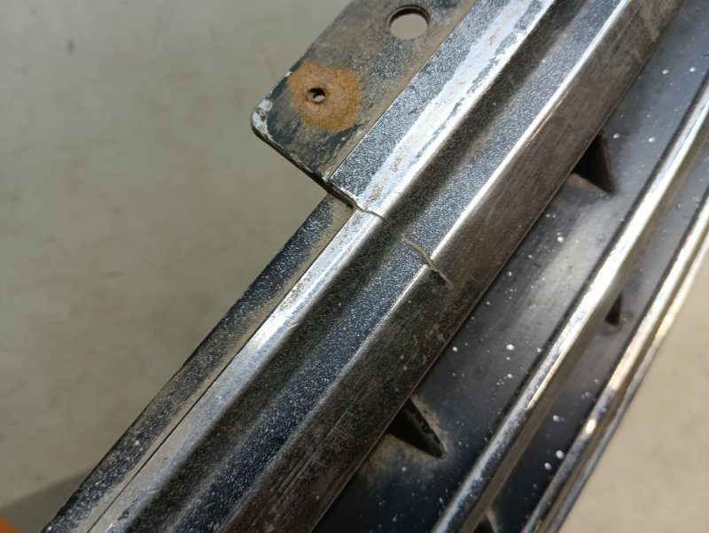 Решетка радиатора