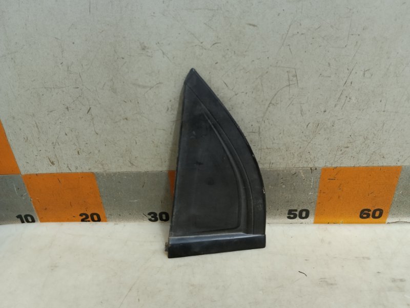 Накладка двери задней левой