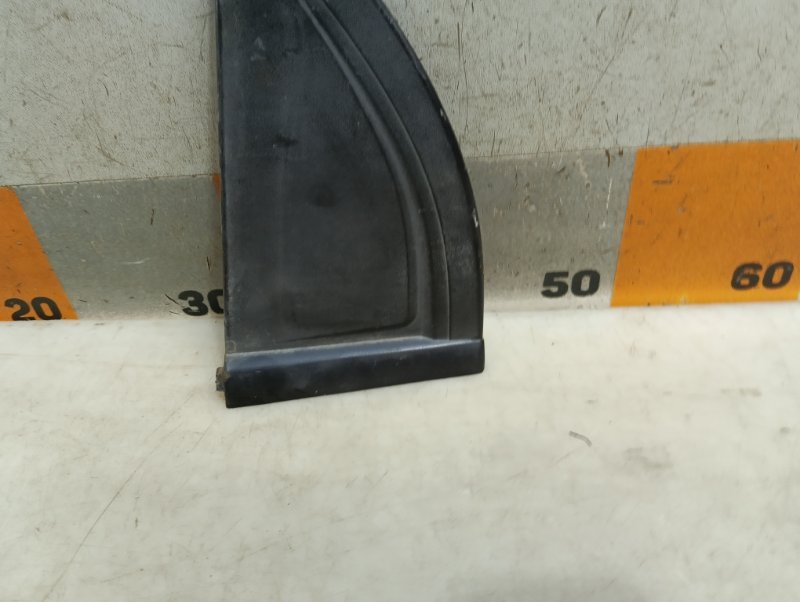 Накладка двери задней левой