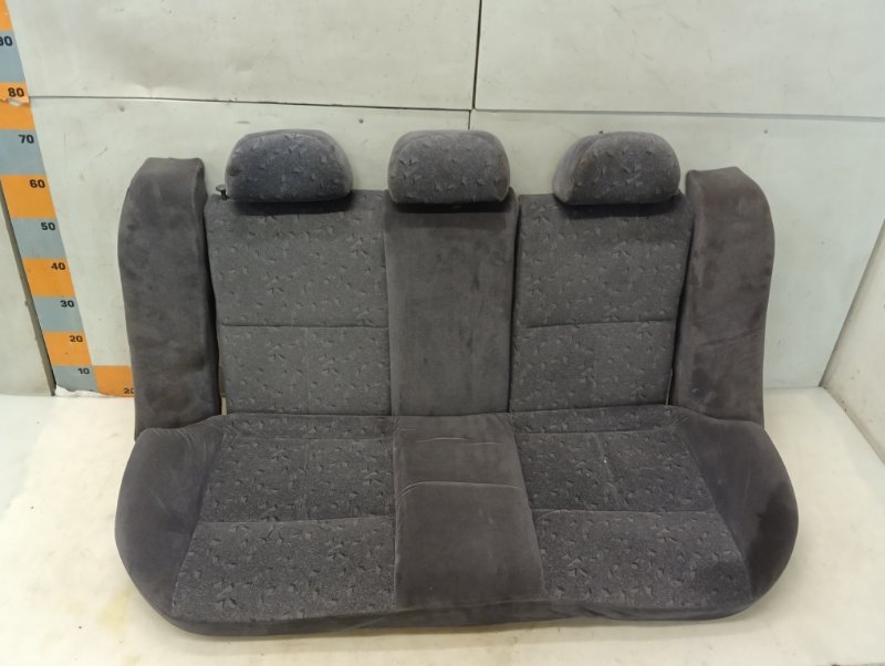 Сиденье салонное