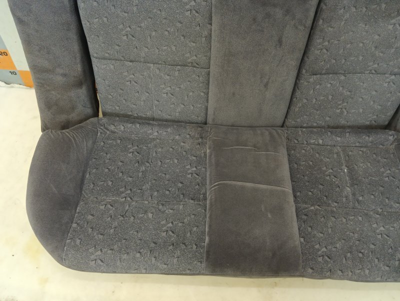 Сиденье салонное