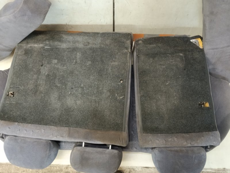 Сиденье салонное