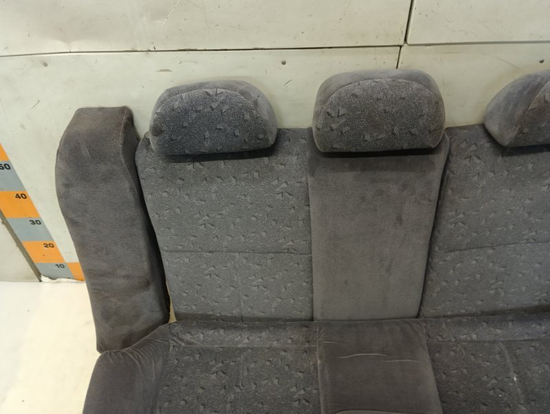 Сиденье салонное