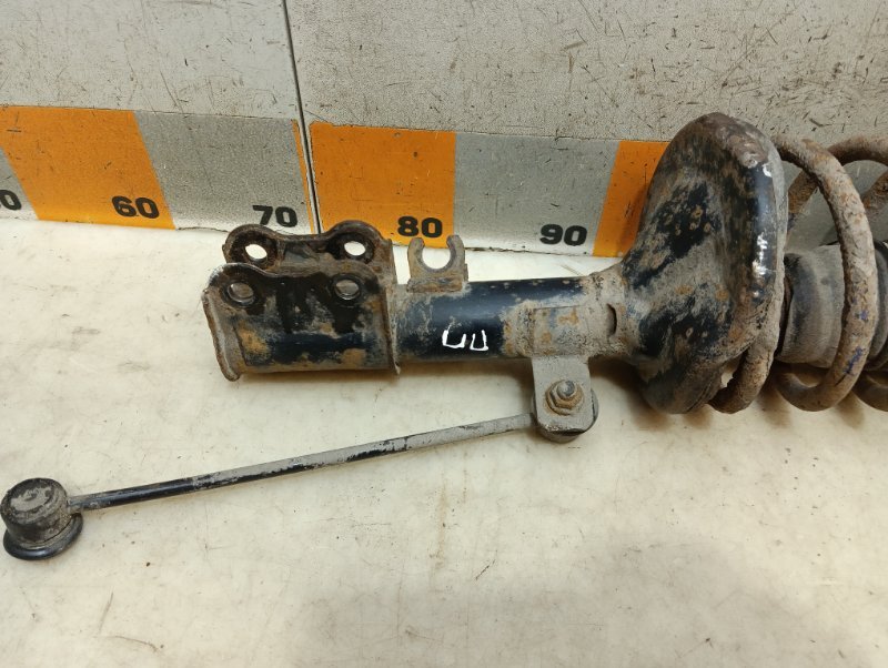 Амортизатор передний