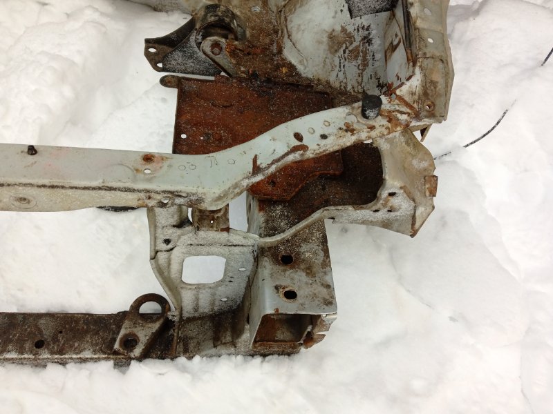 Лонжерон передний левый