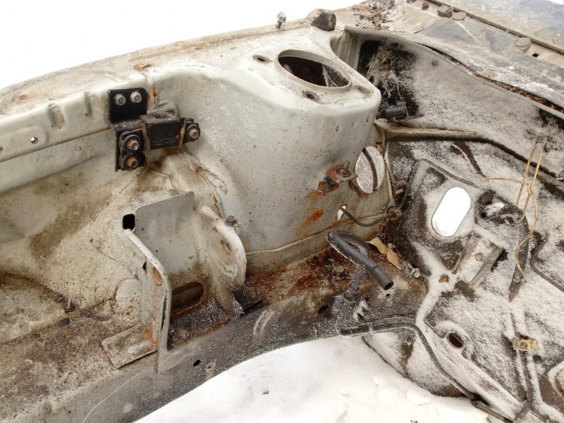 Лонжерон передний правый