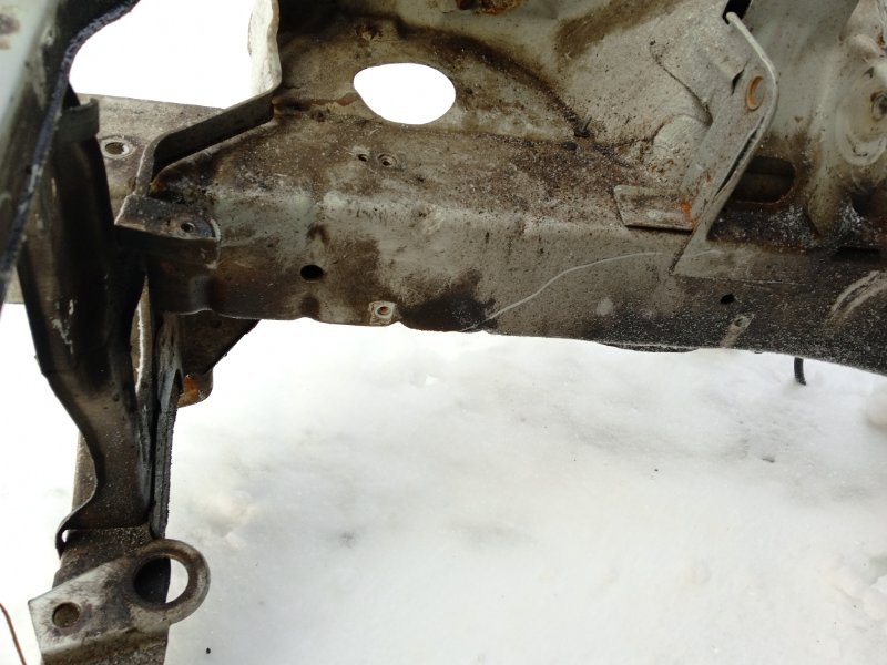 Лонжерон передний правый