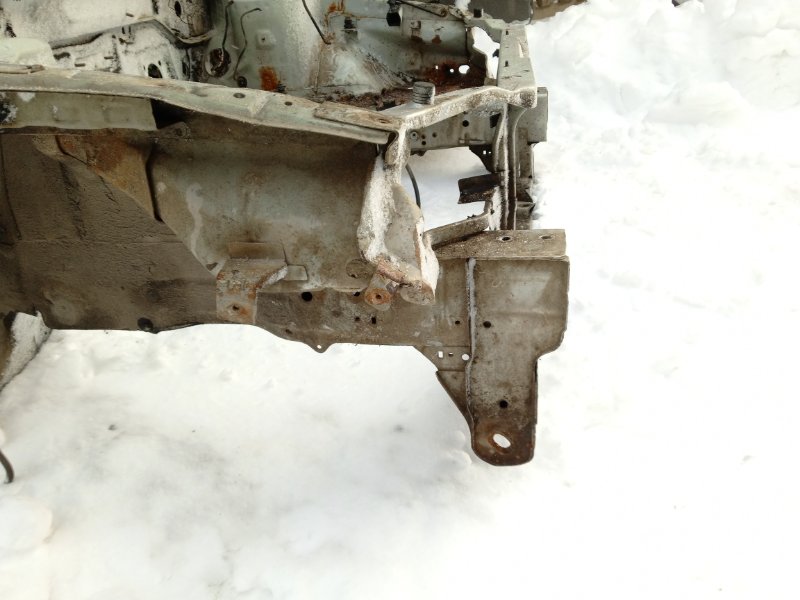 Лонжерон передний правый