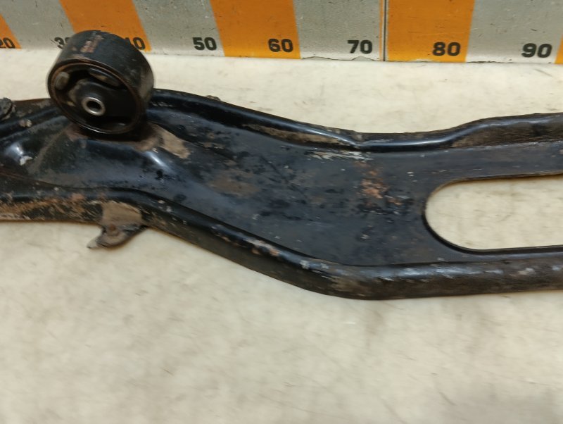 Балка передняя продольная