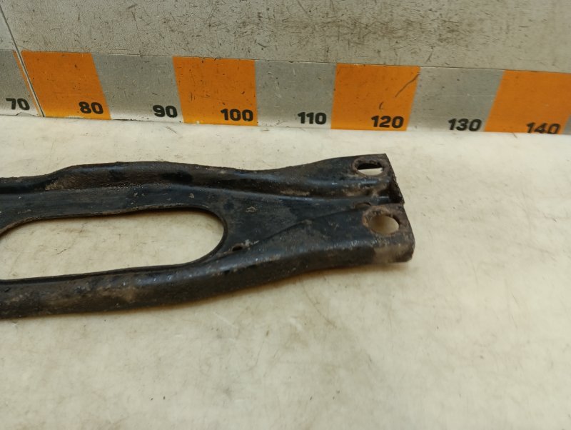 Балка передняя продольная