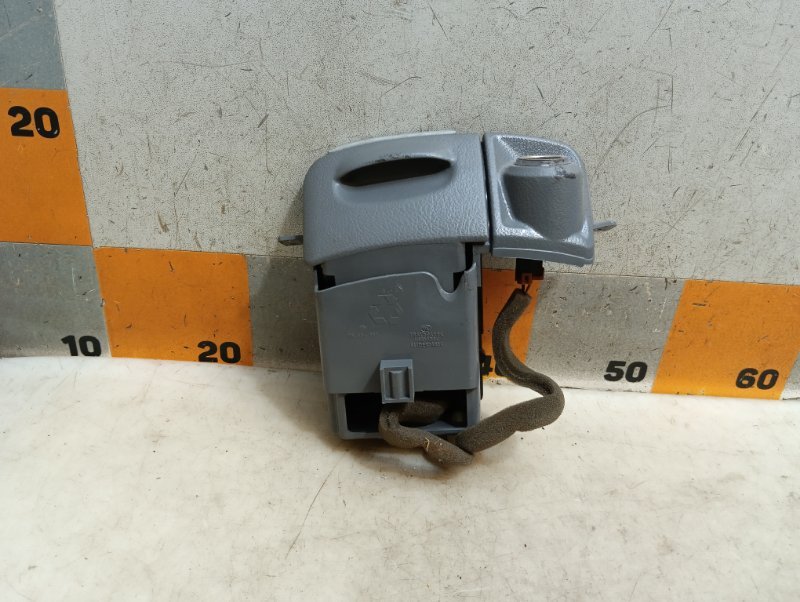 Пепельница