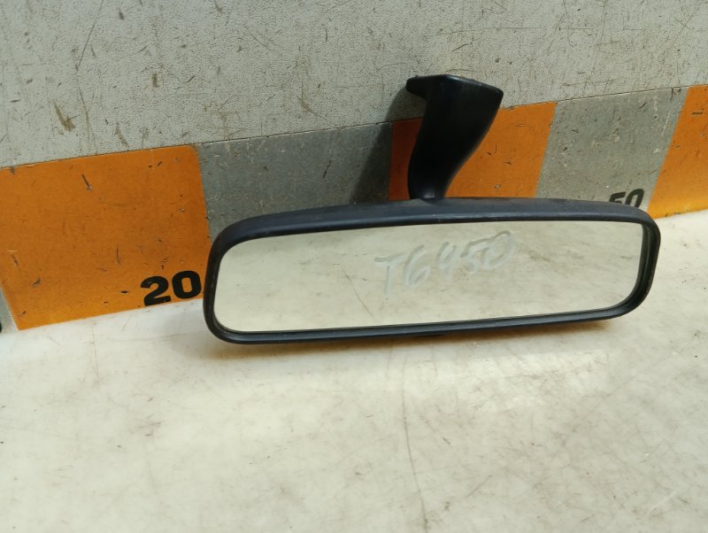 Зеркало заднего вида