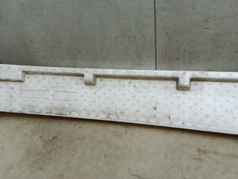 Наполнитель переднего бампера