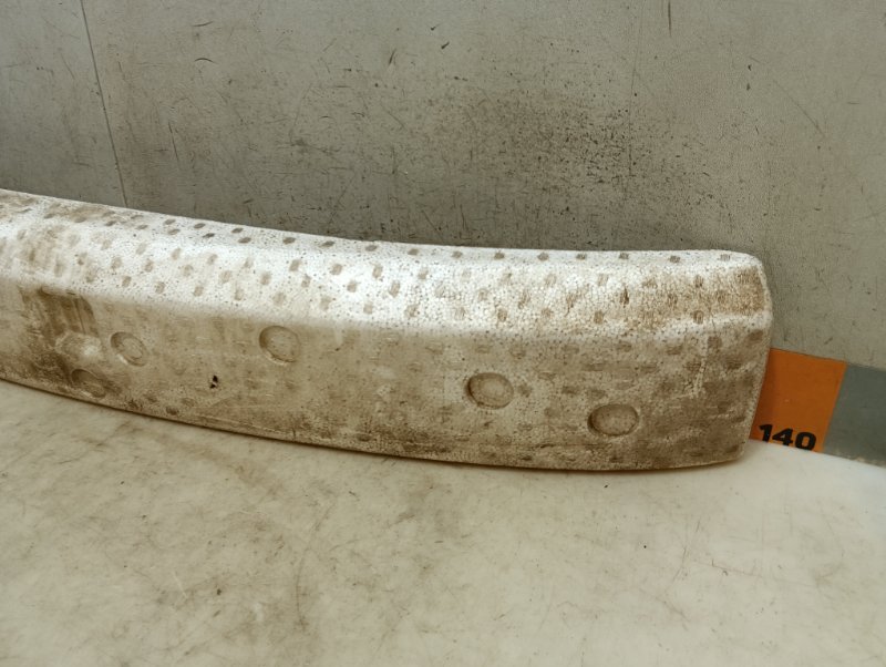 Наполнитель переднего бампера