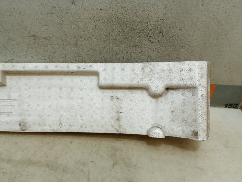 Наполнитель переднего бампера