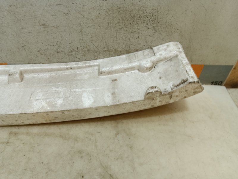 Наполнитель переднего бампера