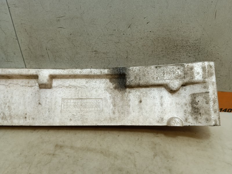 Наполнитель переднего бампера