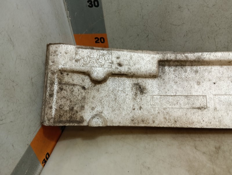 Наполнитель переднего бампера