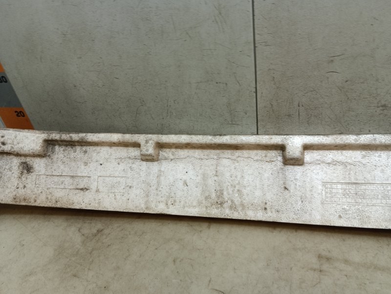 Наполнитель переднего бампера