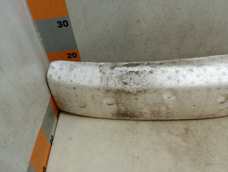 Наполнитель переднего бампера