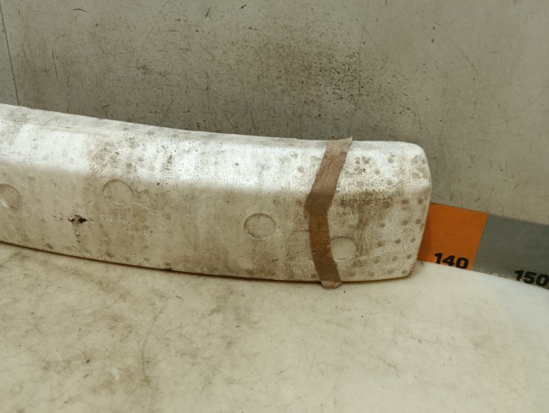 Наполнитель переднего бампера