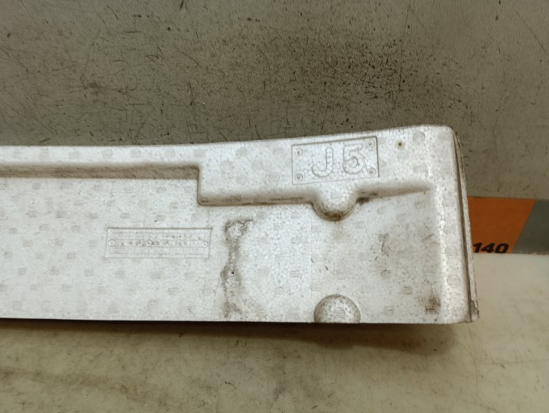 Наполнитель переднего бампера