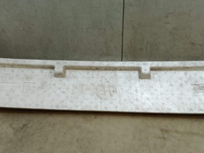 Наполнитель переднего бампера