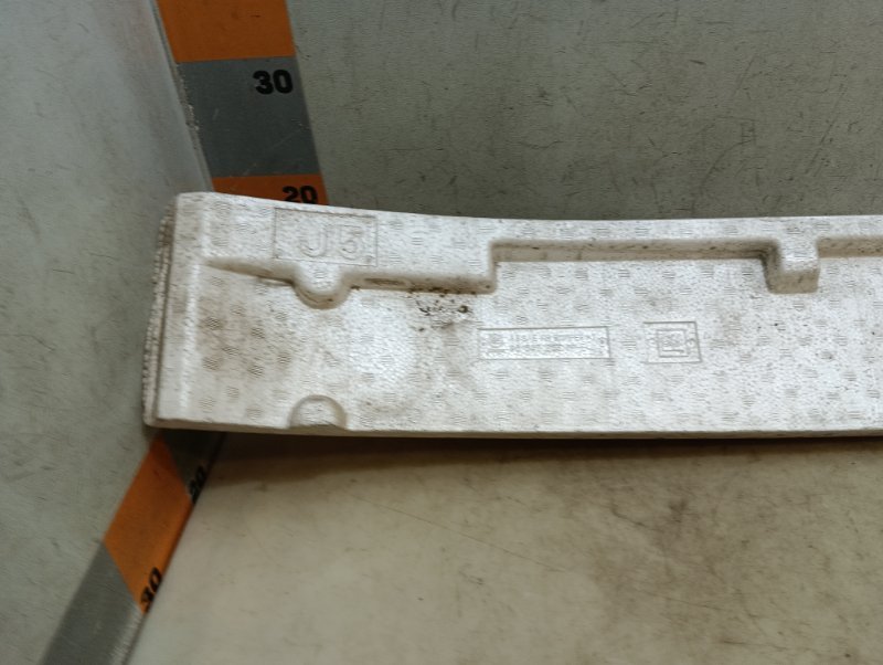 Наполнитель переднего бампера