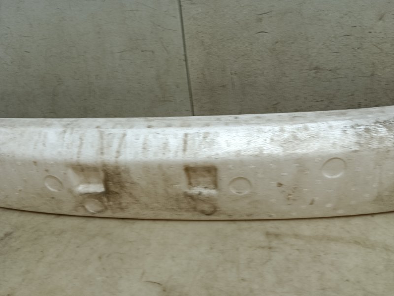 Наполнитель переднего бампера