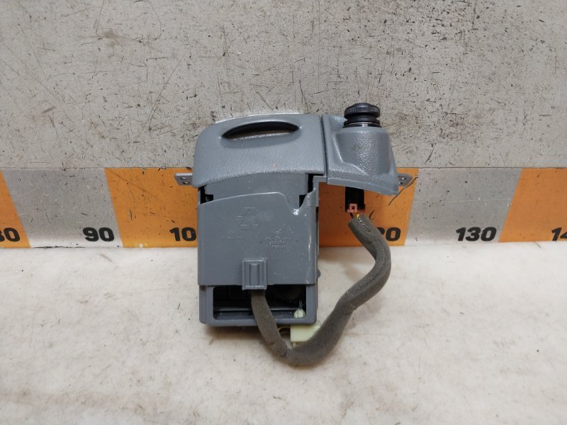 Пепельница