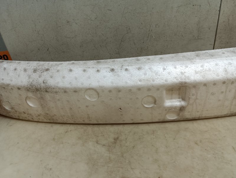 Наполнитель переднего бампера