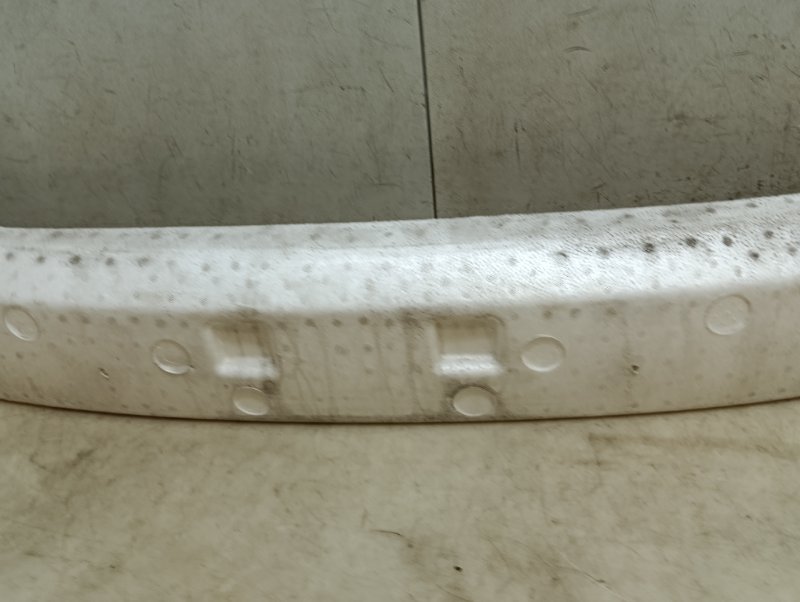 Наполнитель переднего бампера