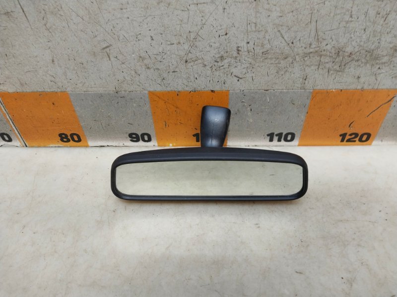 Зеркало заднего вида