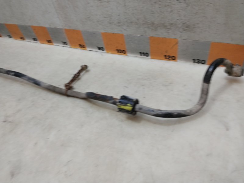 Стабилизатор задний