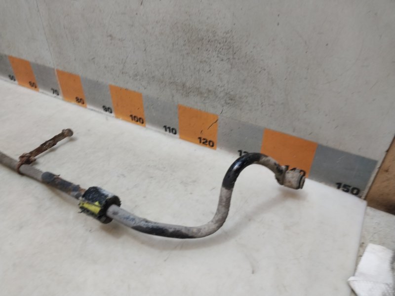 Стабилизатор задний